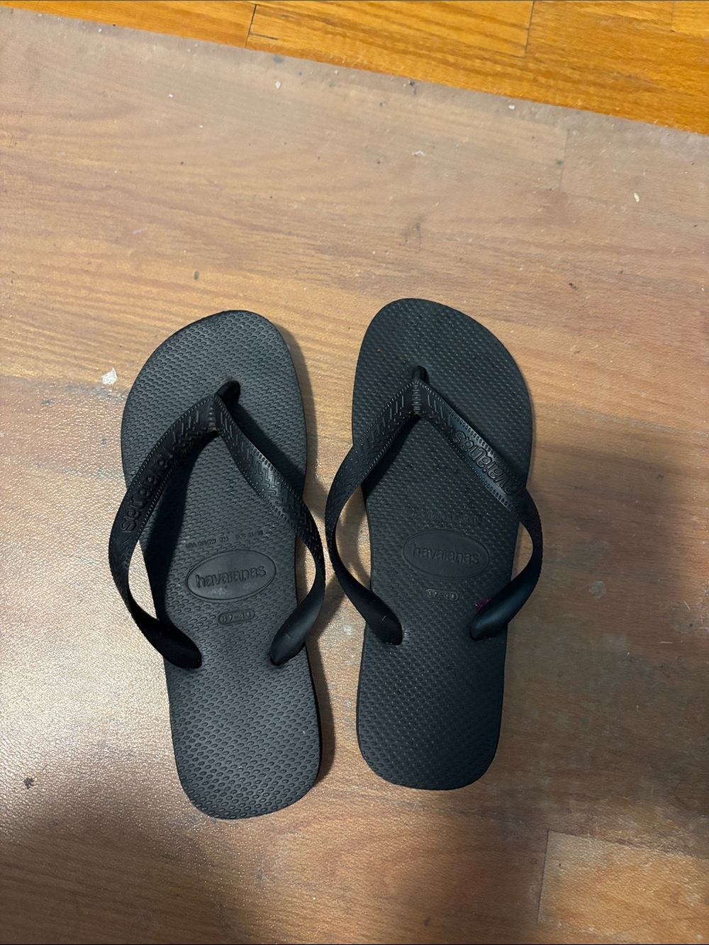 Havaianas Black Women's Flip Flop Sandals (size 9-10)